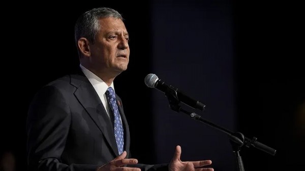 Brüksel’de soğuk duş! Özgür Özel'e 5 dakika bile ayırmadı